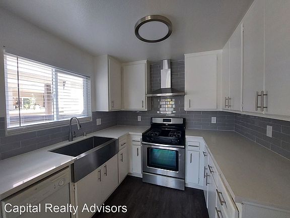 4th image of 1190 Newport Ave #101