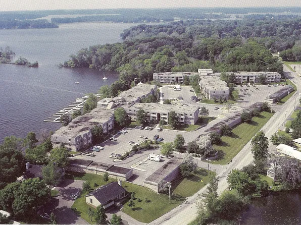 4363 Wilshire Blvd #205, Mound, MN 55364