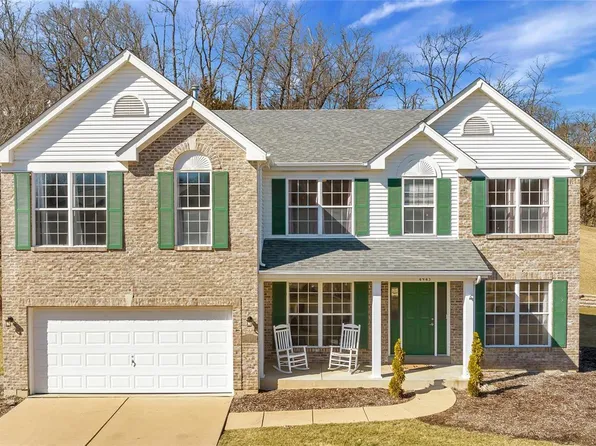 4943 Country Club Dr, High Ridge, MO 63049