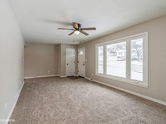 5th image of 407 N L St