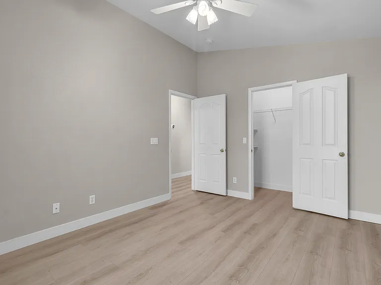 1568 Lamplight Village Ln — Photo 29