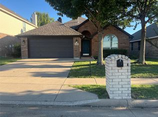 4020 Twin Creeks Dr, Fort Worth, TX 76244