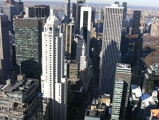 Sold by Domus Realty | media 20