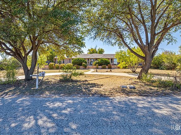 3rd image of 165 Edinburgh Rd