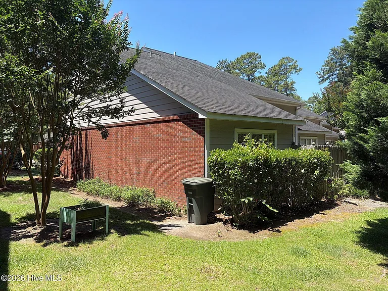 2708 Townes Dr — Photo 5