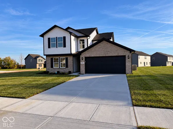 8600 N Seneca Dr, Muncie, IN 47303