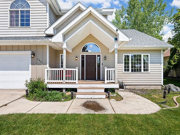 3rd image of 149 River View Dr