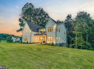 290 Bayard Rd, Lothian, MD 20711