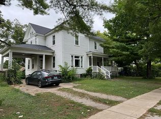 114 E 4th St, Gridley, IL 61744