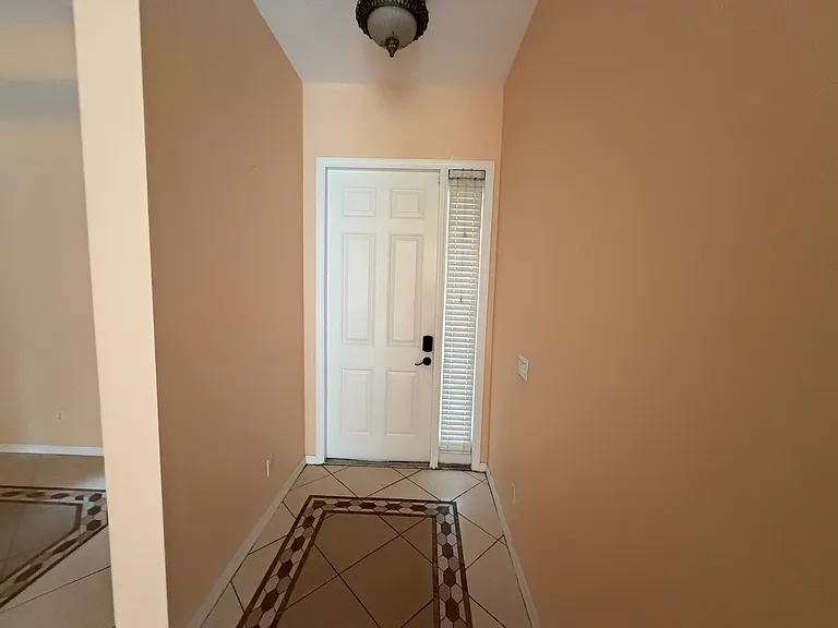 19943 Tamiami Ave — Photo 12