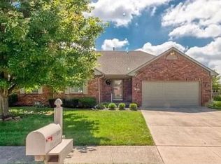 1063 Plum St, Brownsburg, IN 46112