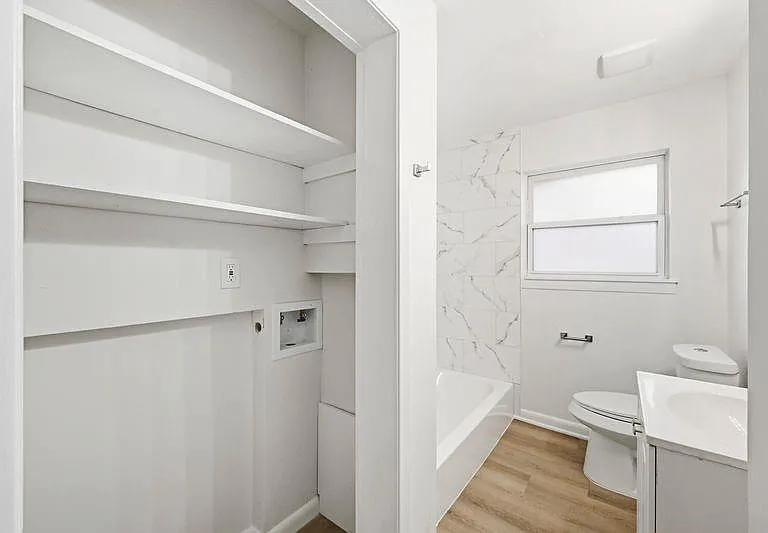2409 Estate Dr — Photo 9
