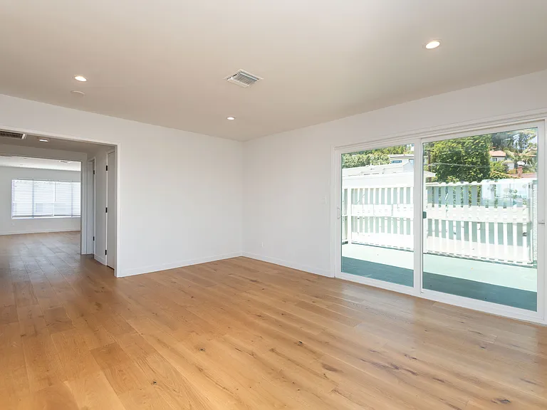5935 Chula Vista Way #PENTHOUSE — Photo 3
