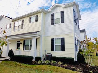 1422 Leckford Dr, Chesapeake, VA 23320