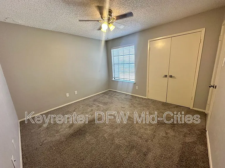 2623 Piedras Dr — Photo 13