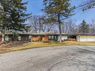 1136 Morningside Dr, Elgin, IL 60123