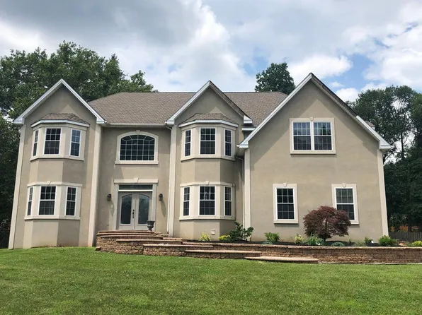 1060 Welsh Rd, Philadelphia, PA 19115