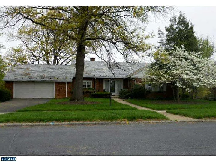 109 Grandview Blvd photo 1
