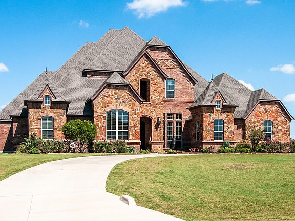 2nd image of 1301 Meredith Creek Ln