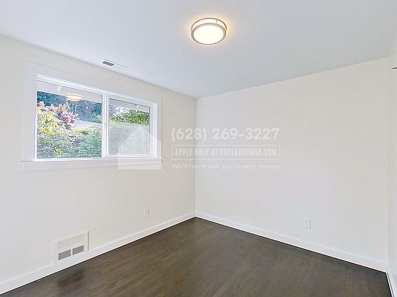 4th image of 7528 126th Ave NE