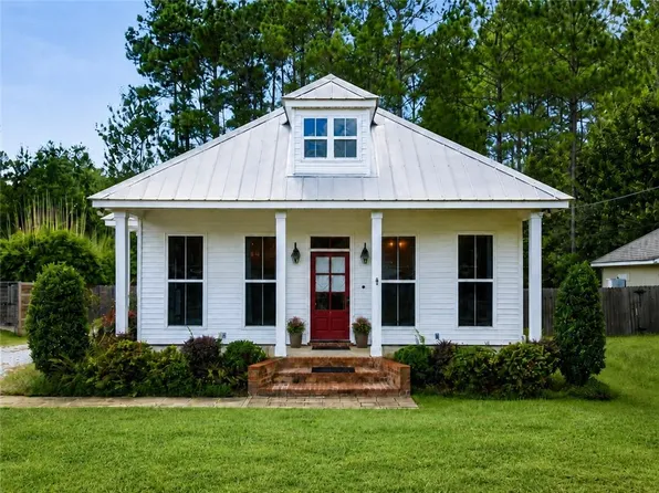70393 Menuet Rd, Mandeville, LA 70471