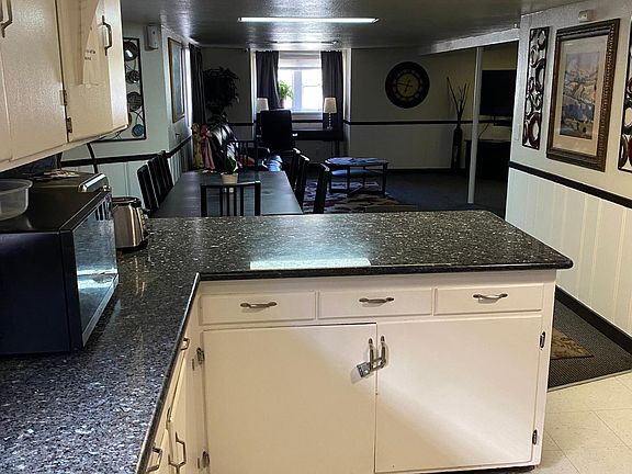 4th image of 279 E San Fernando St APT 1