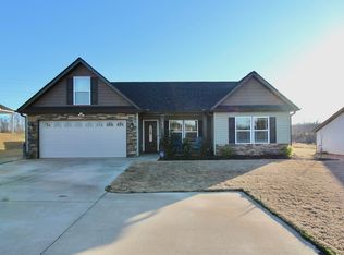 1020 Gibbs Rd, Wellford, SC 29385