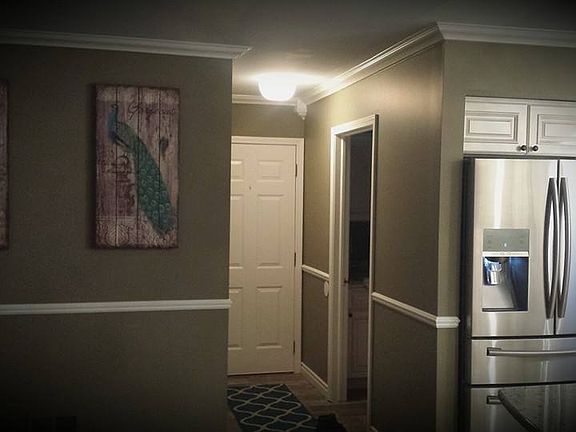 3rd image of 1671 Apple Dr
