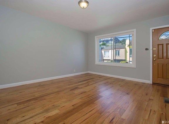 3rd image of 266 Topeka Ave