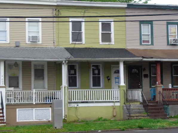 605 High St, Burlington, NJ 08016