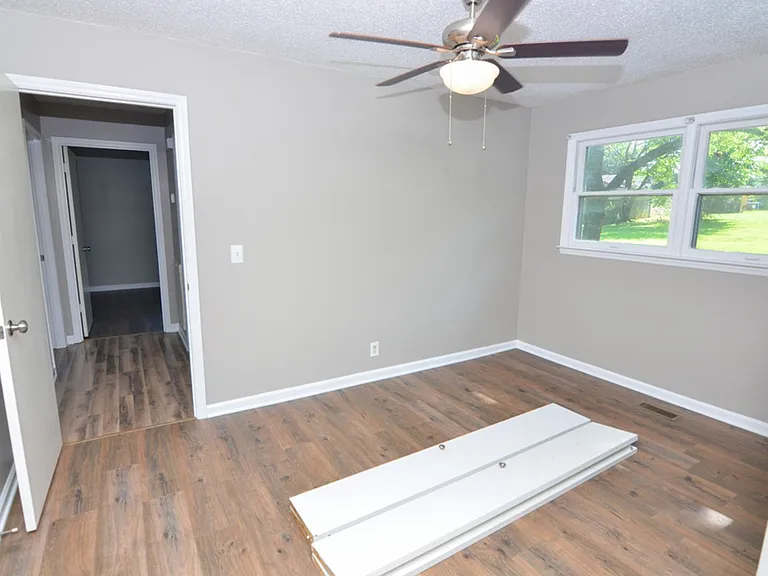 325 Shirley Rd — Photo 12