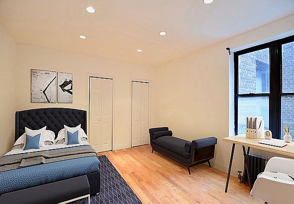 2nd image of 23 E 109th St APT 3L
