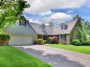 1162 Almond Ct, Naperville, IL 60540