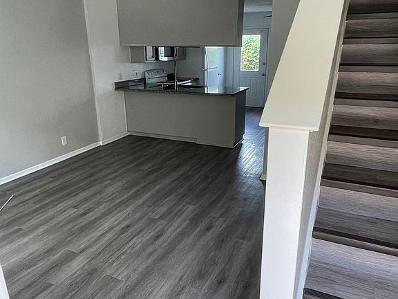 3rd image of 724 S Welch St APT 12