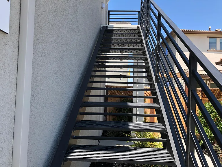 1386 S Wilshire Ave — Photo 19