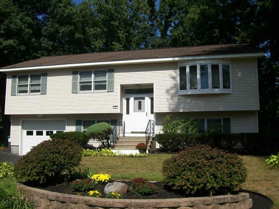 1st image of 1 Jules Dr