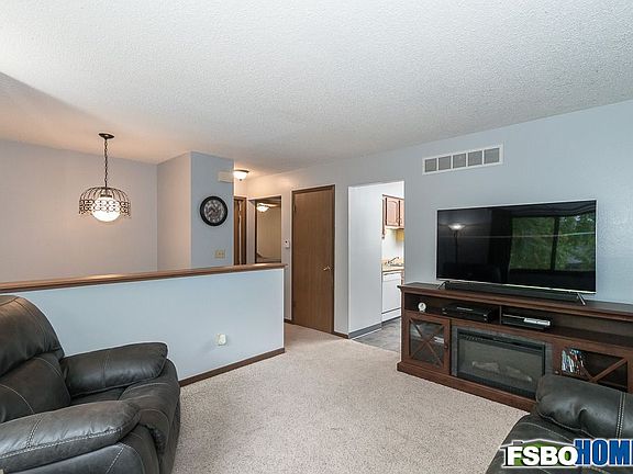 4th image of 125 Heritage Dr
