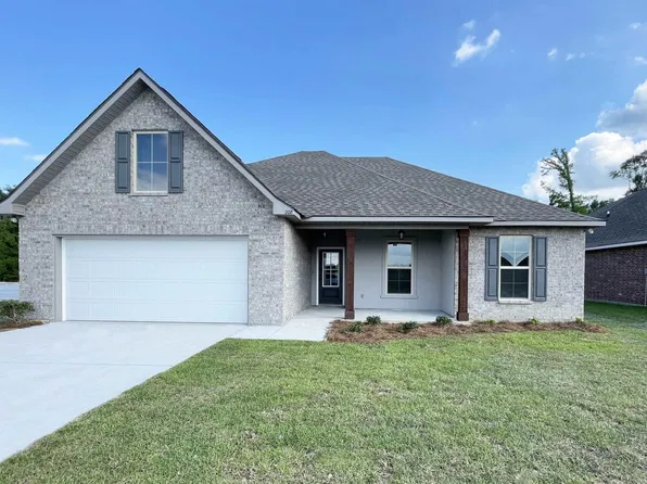208 Marie Claire Dr, Houma, LA 70364