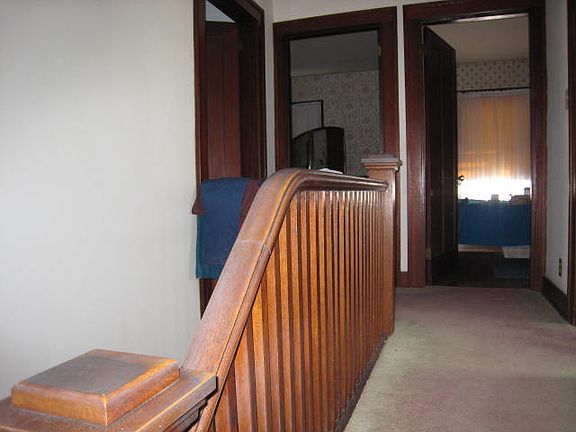 4th image of 1229 Pursell Ave