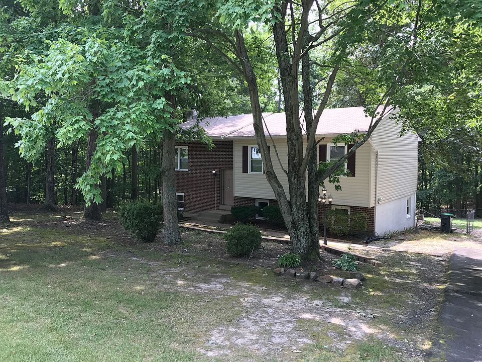 1st image of 119 Jib Dr