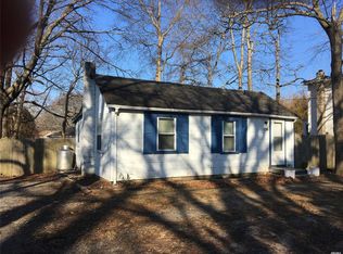 136 Lynbrook Dr, Mastic Beach, NY 11951