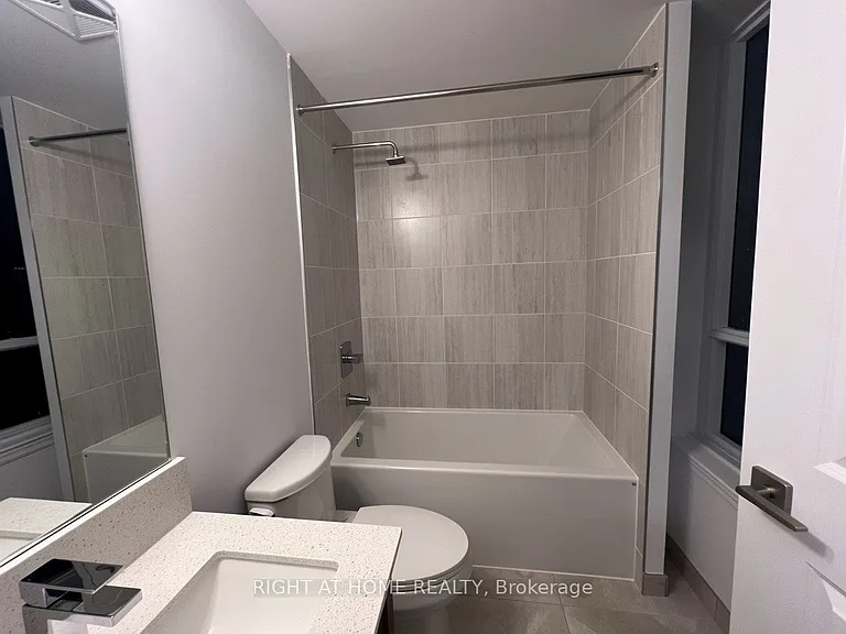 30 Elm Dr W #2702 — Photo 7
