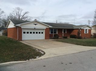 604 Terry Ho Dr, Monticello, IN 47960