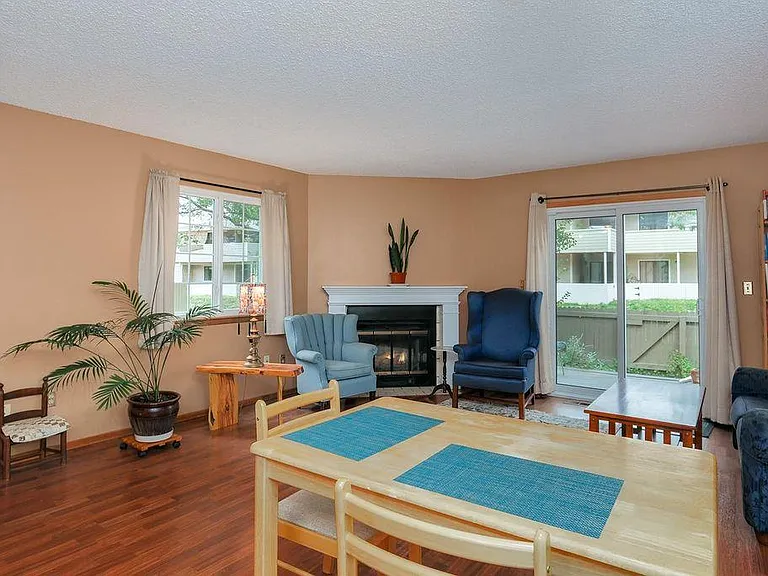 1087 Artemis Cir — Photo 13