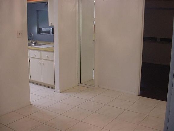 5th image of 6106 NW 72nd Ave
