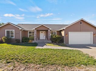 5730 N Hills Dr, Klamath Falls, OR 97603