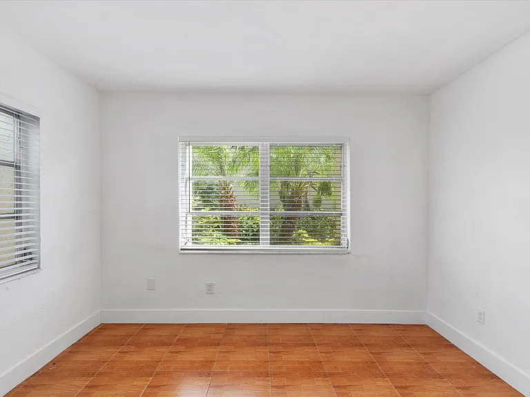 14013 SW 90th Ave #D107 — Photo 24
