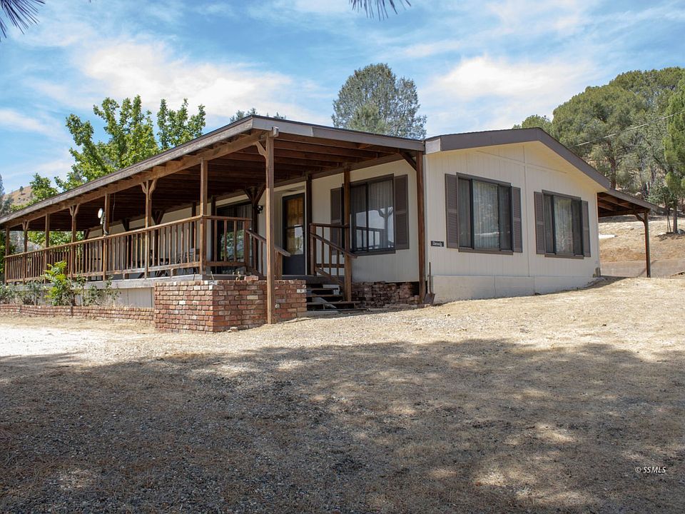 1st image of 164 Cypress Ln