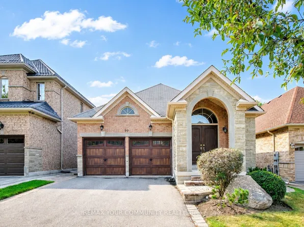 99 Lealinds Rd, Vaughan, ON L6A 4L4
