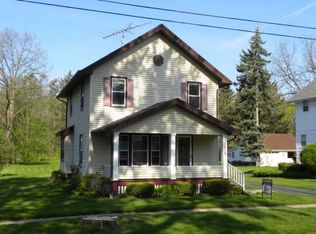 1025 Adams St, Owosso, MI 48867